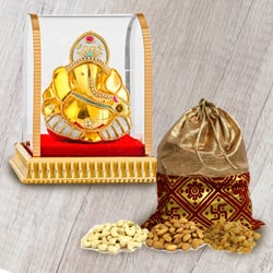 Classic Vighnesh Ganesh Murti with Crunchy Dry Fruits