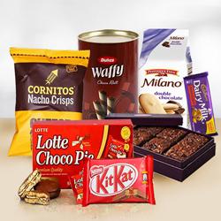 Sweet Delight Chocolate Gift Hamper