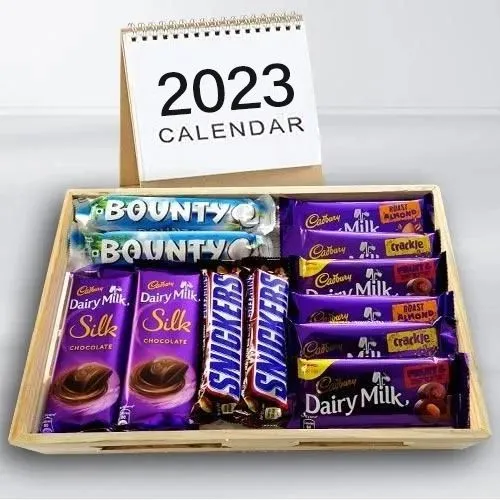 Send Delightful New Year Chocos N Assortments Gift Hamper to Kerala, India  - Page Details : 